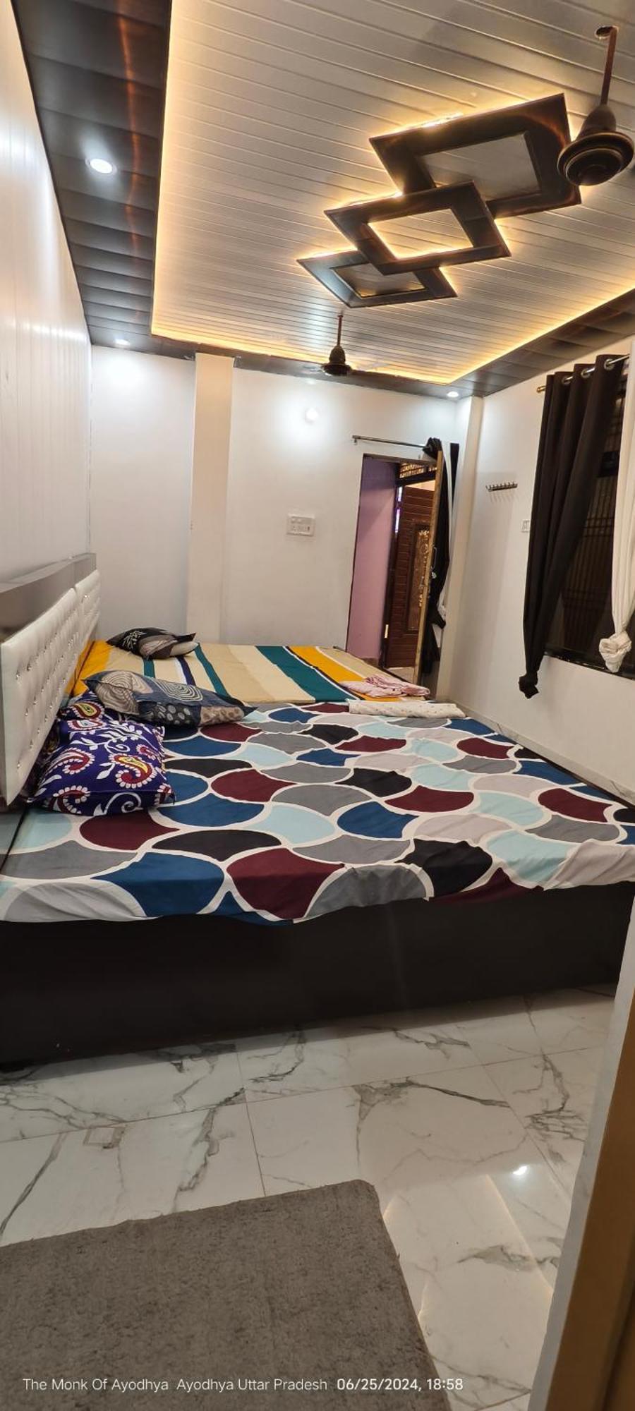Shree Ayodhya Dham Guest House 300 Meter From Sri Ram Temple Free Pick Up , Drop , Breakfast & Wifi Exterior photo